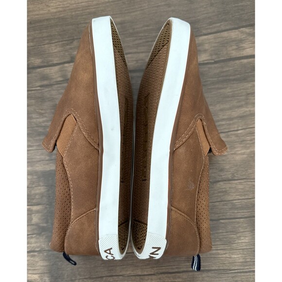 Nautica Kids Akeley Slip-On Casual Shoe Size 3,  Gently Used In Great Condition - Picture 5 of 8